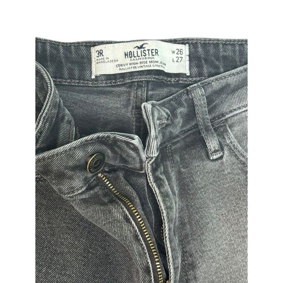 Hollister Curvy High-Rise Mom Jean- 3R/ W26 L27 - Picture 8 of 9